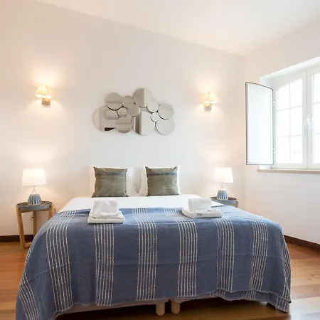 Appartement Alfama Modern Two Bedroom W River View And Parking By Lu Holidays