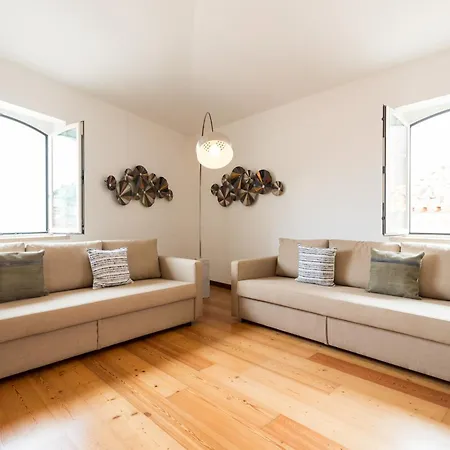 Alfama Modern Two Bedroom W River View And Parking By Lu Holidays Apartment Lisbon